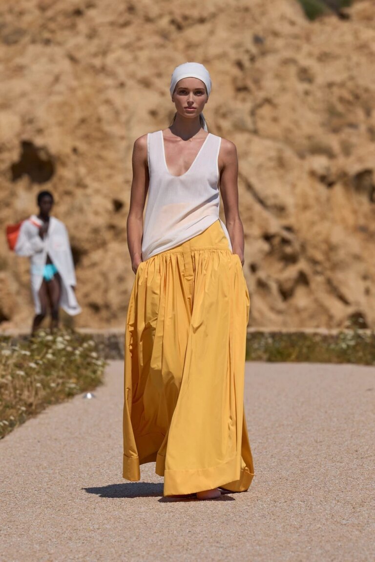 Jacquemus продемонстрував найчарівнішу колекцію літа 2027 — після неї негайно захотілося у відпустку 1