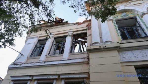 На Харківщині внаслідок ударів РФ пошкоджені понад 900 пам’яток культурної спадщини 13