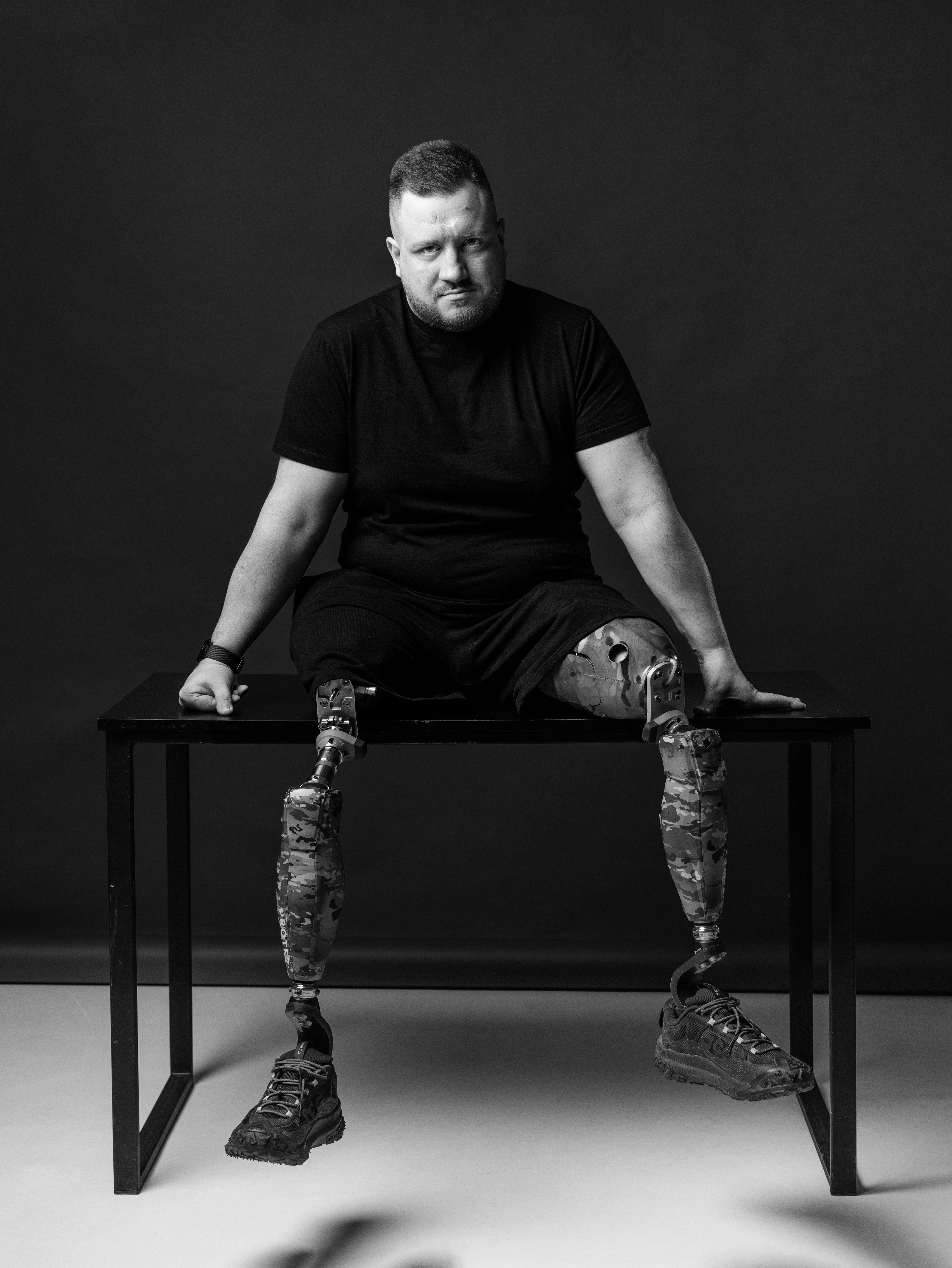 "Тіло пам'ятає": 27 червня у Києві презентують унікальну фотовиставку за участю українських захисників 9 "Тіло пам'ятає": 27 червня у Києві презентують унікальну фотовиставку за участю українських захисників2
