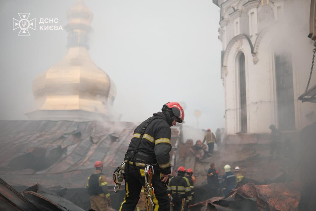 Києво-Печерська лавра, Мистецький арсенал та кіностудія Довженка: культурні об'єкти, постраждалі від російських ударів у ніч на 15 червня.3