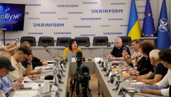 У театрах восьми міст за останні роки створили 11 вистав за «Енеїдою» 11