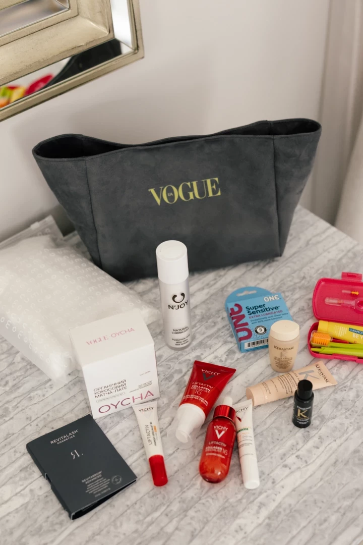Розпакування: Вміст Wellness Escape від Vogue Ukraine 19 Розпакування: Вміст Wellness Escape від Vogue Ukraine1