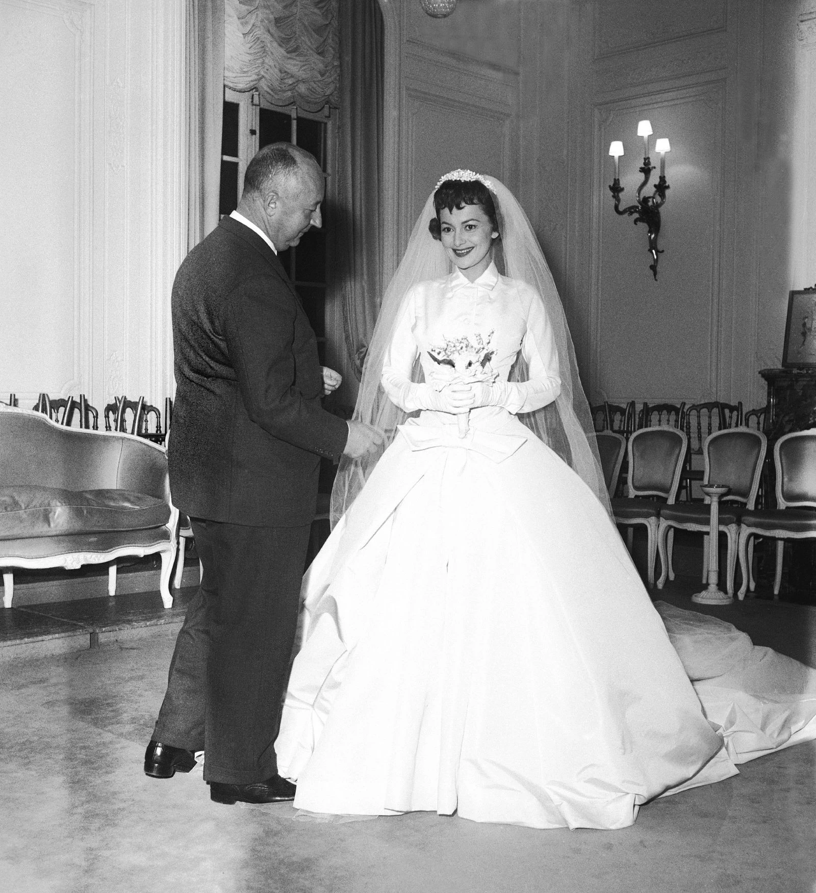 9 знакових весільних вбрань від Dior, що стали історією2