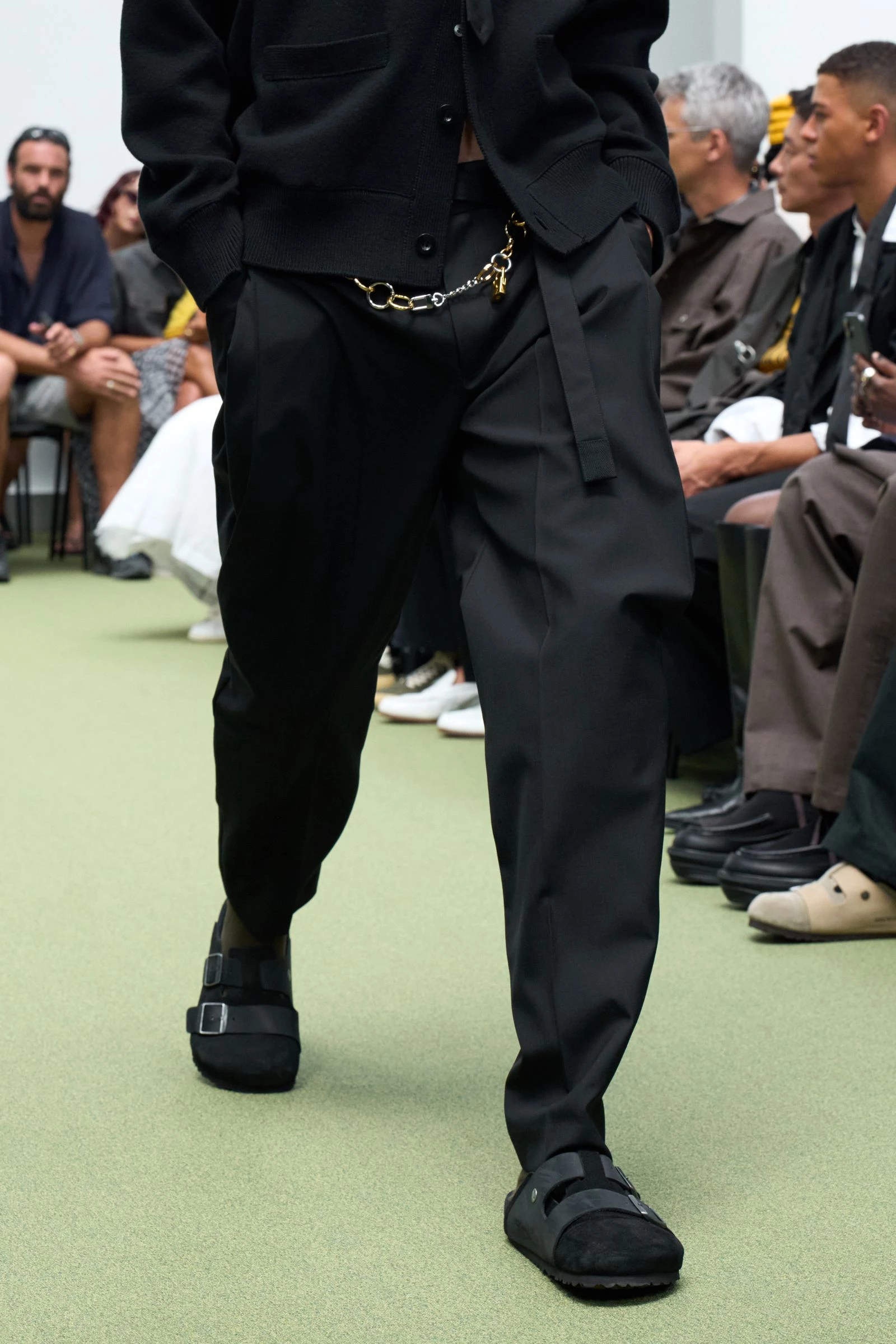 Sacai2