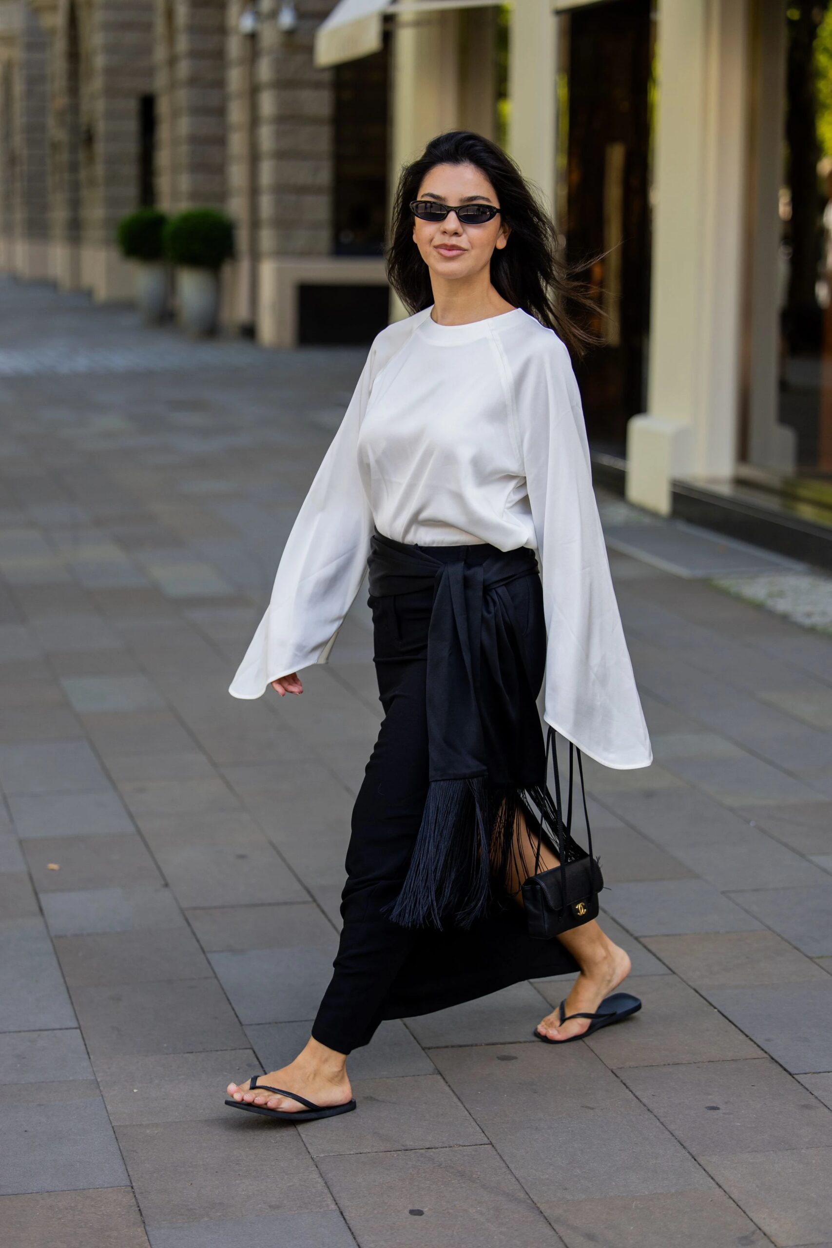 Головна 181 White long-sleeved shirts have never been this fashionable – and they’re a…