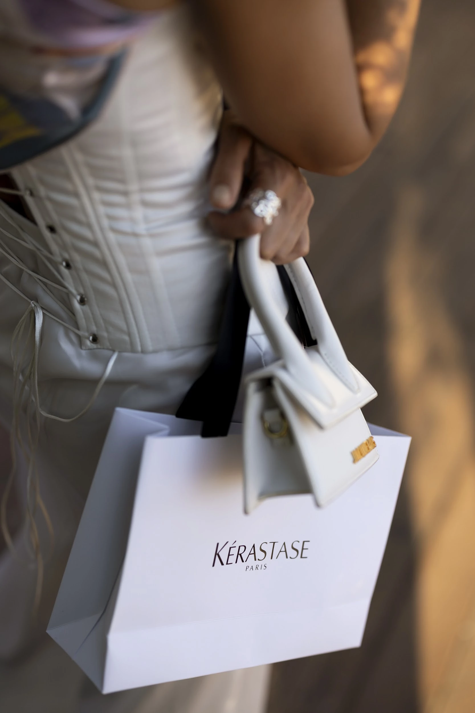 Kérastase Blond Absolu: як вдосконалена серія трансформує процедури для освітленого волосся32