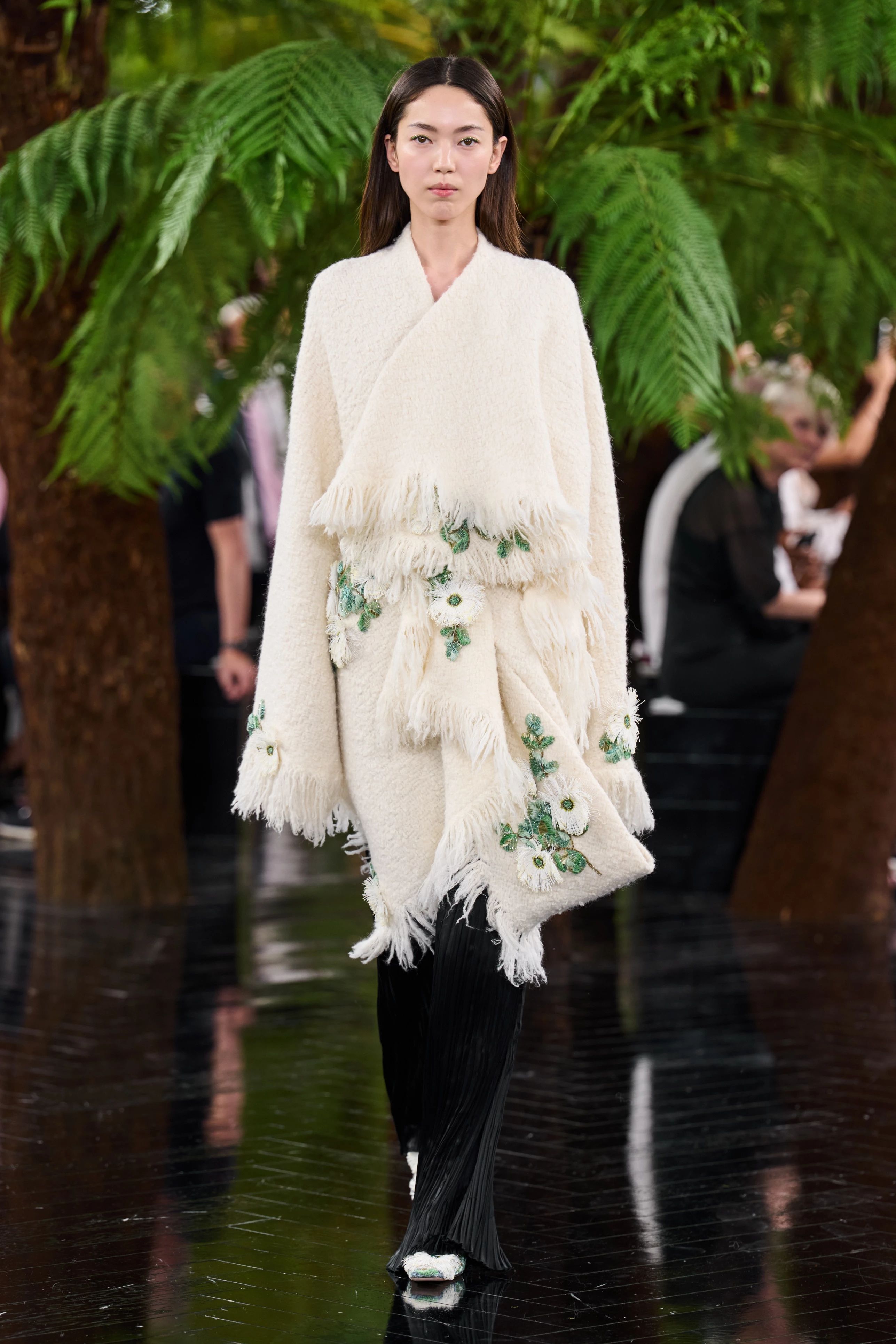 Злиття з природою: нова лінія Dior Couture на осінь-зиму 2026/202714