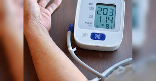 Які продукти слід вживати для стабілізації кров’яного тиску: кардіологи виділили 4 найменування