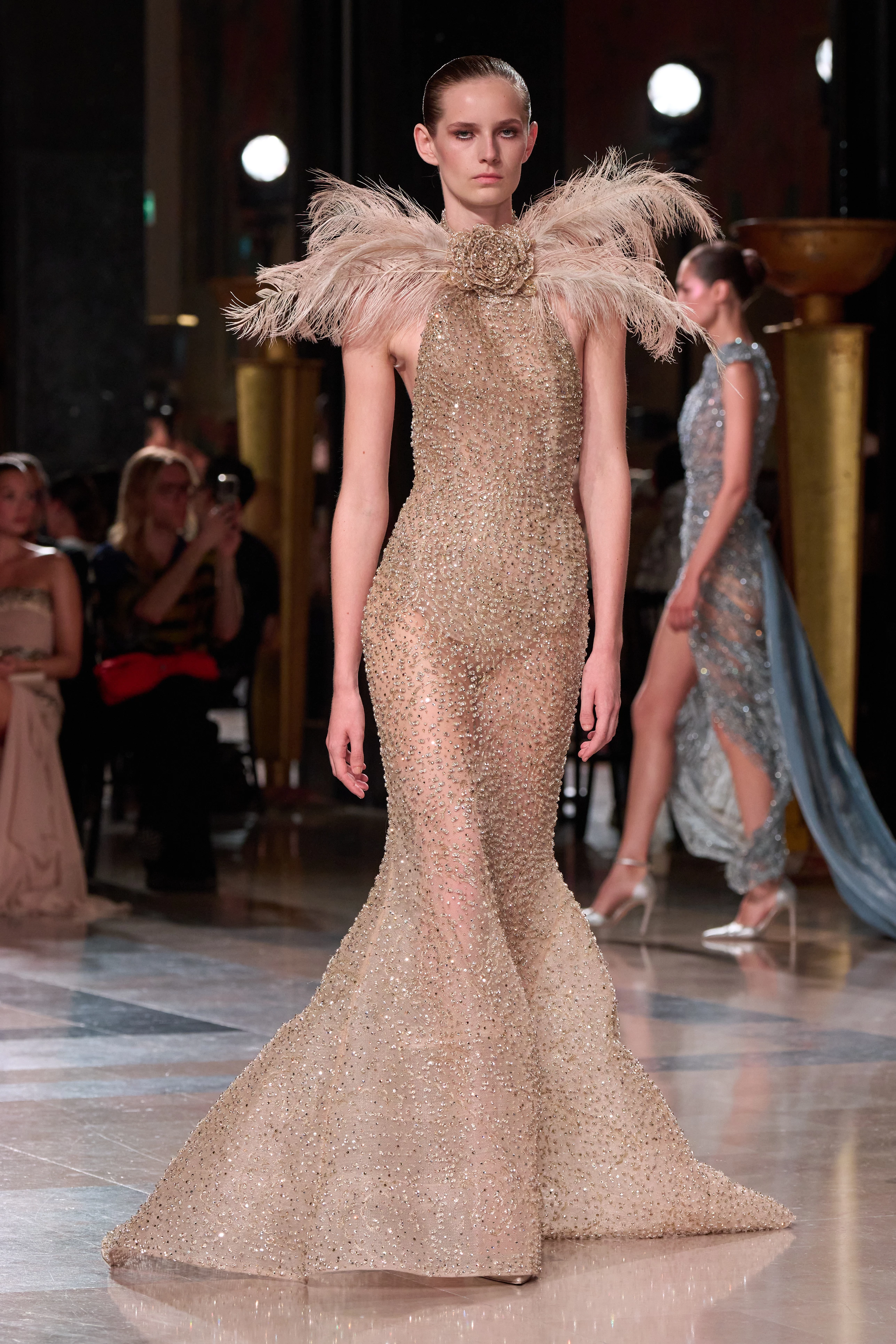 Елі Сааб Couture: осінньо-зимова колекція 2026/277