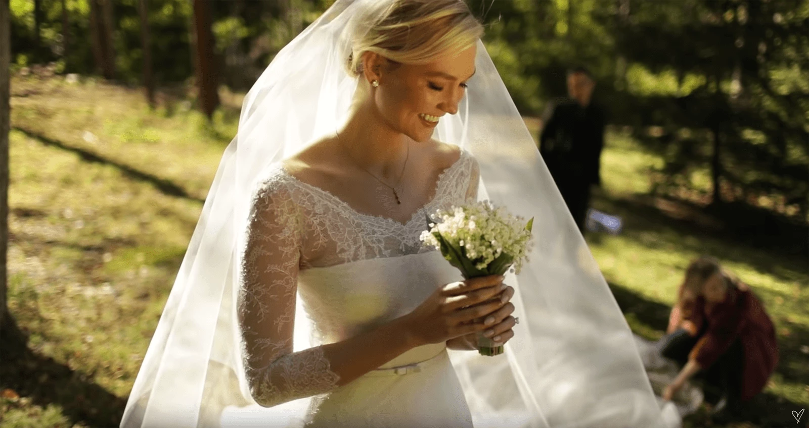 9 знакових весільних вбрань від Dior, що стали історією8