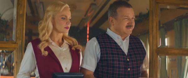 Вийшов новий трейлер та постер комедії «Потяг “Червона рута"» 6