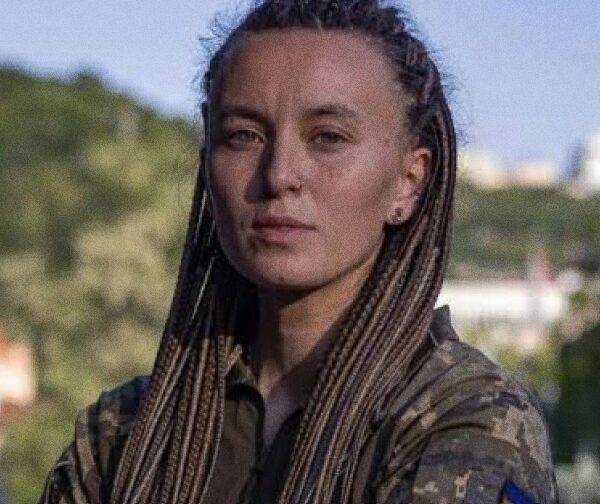 Ярина Чорногуз презентує дебютну книгу про жінок на фронті