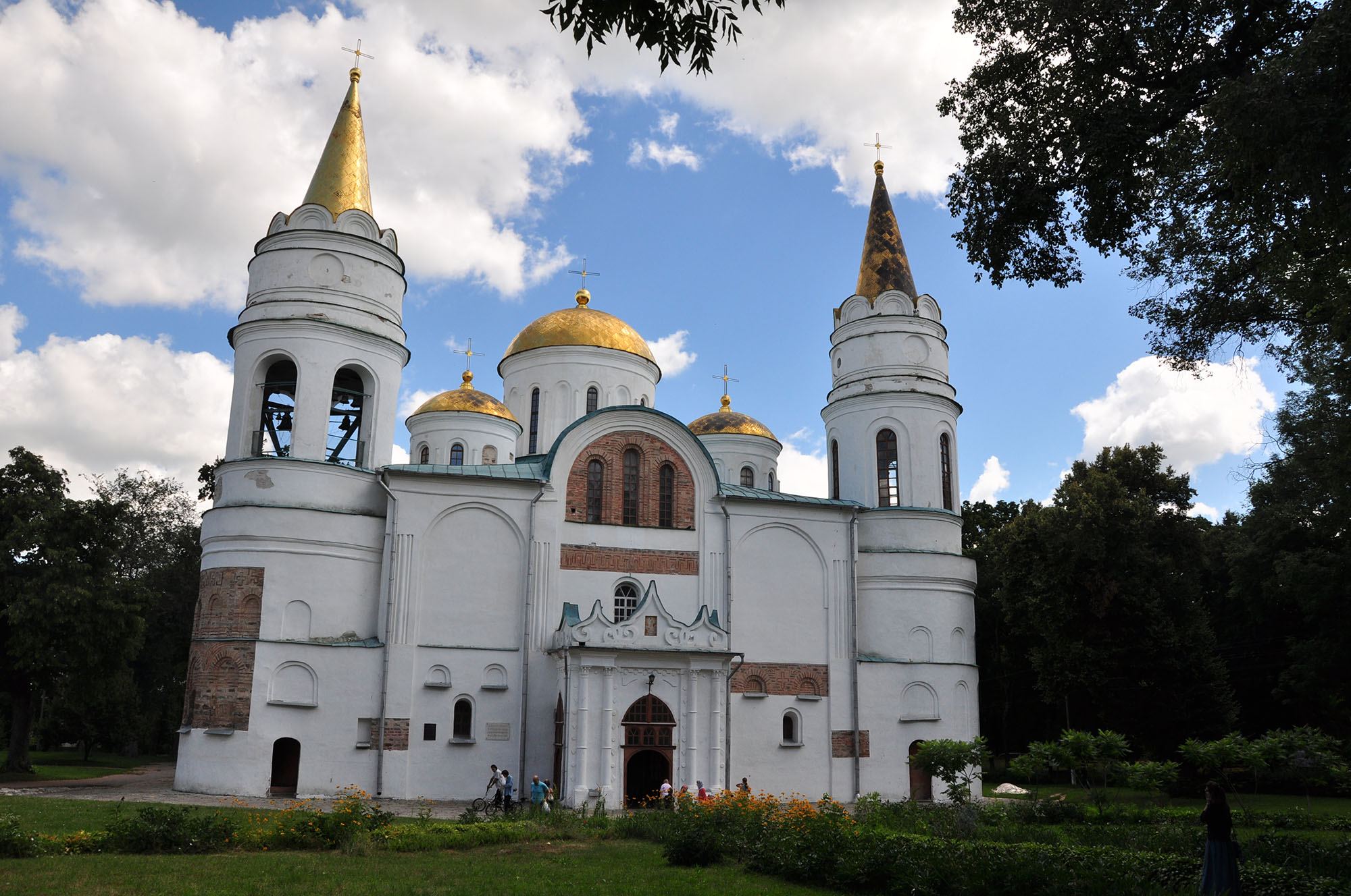 Стародавні святині України: подорож крізь віки 12 Найдавніші храми України | Mandry4