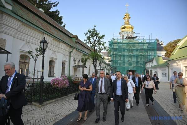 Києво-Печерська лавра: український Ватикан на шляху до відновлення 14