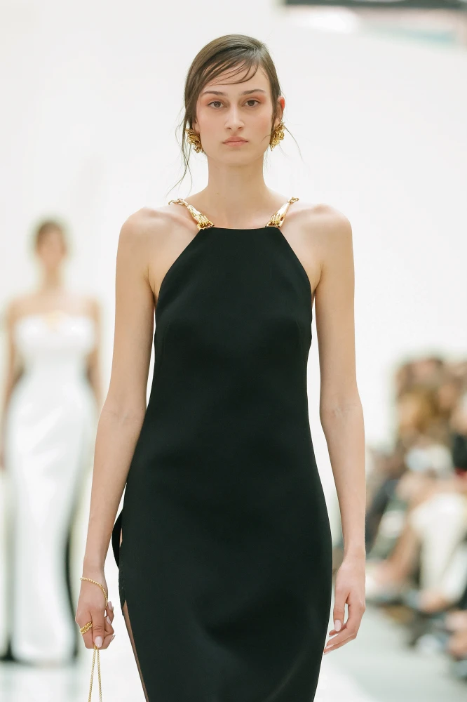 Античність знову в моді: fashion-рішення, натхнені естетикою «Одіссеї»20
