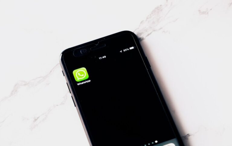 WhatsApp: сім схем шахрайства, що виманюють гроші з карток 27 WhatsApp: сім схем шахрайства, що виманюють гроші з карток 7