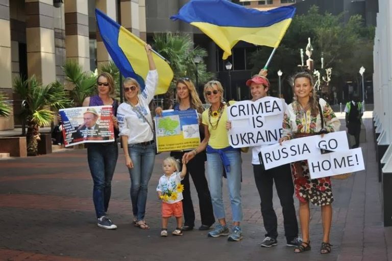 Кейптаун скуштує борщ та освоїть писанкарство 7