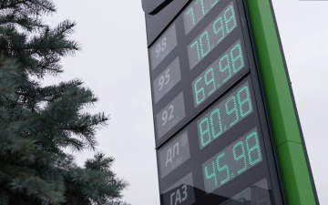 АЗС зловживають довірою українців: ціни на пальне злетіли вище розумного 10 Українці переплачують за пальне: АЗС безбожно завищують ціни4