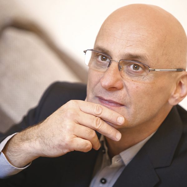 Туроператори продаватимуть тури, а не відкриватимуть візи