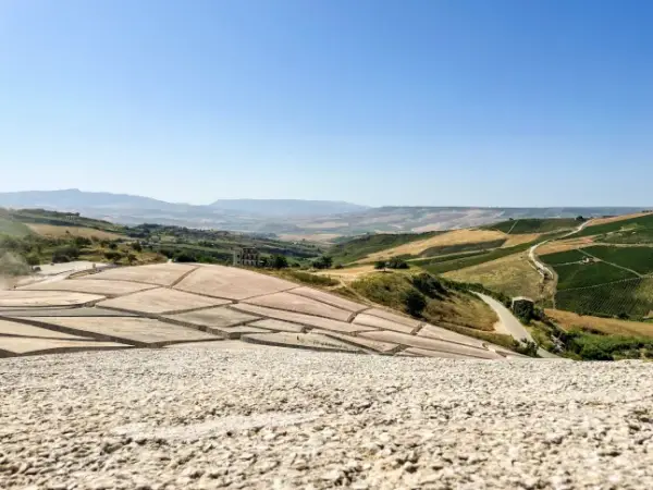 Cretto di Burri на Сицилії.