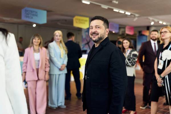 Володимир Зеленський під час пітчингів «Тисячовесни» в Івано-Франківську