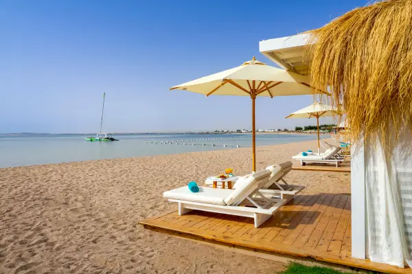 I stayed at Egypt’s new all-inclusive where waiters bring drinks on rollerblades 8
