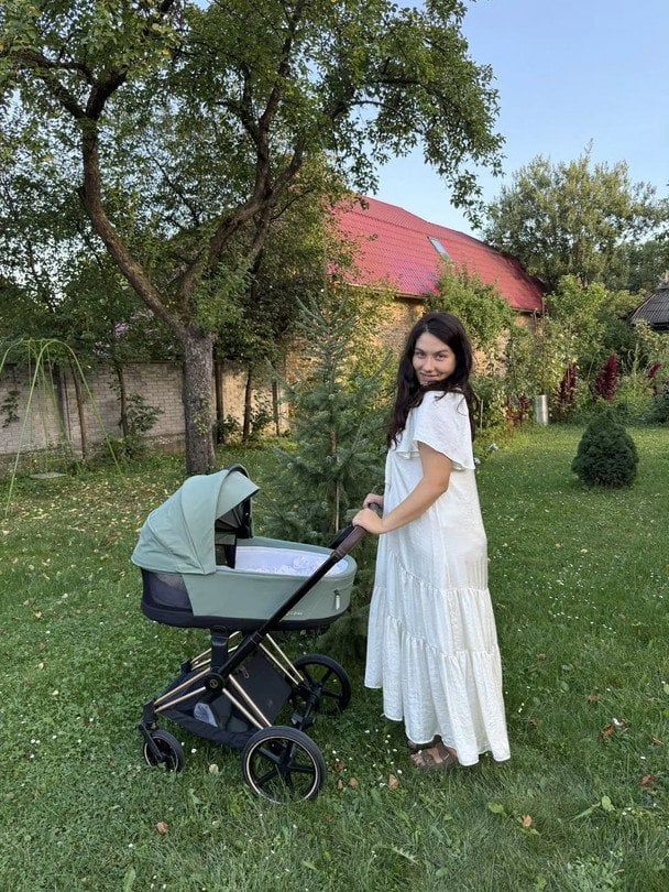 Акторка «Спіймати Кайдаша» вперше стала мамою 7 Акторка «Спіймати Кайдаша» вперше стала мамою 2