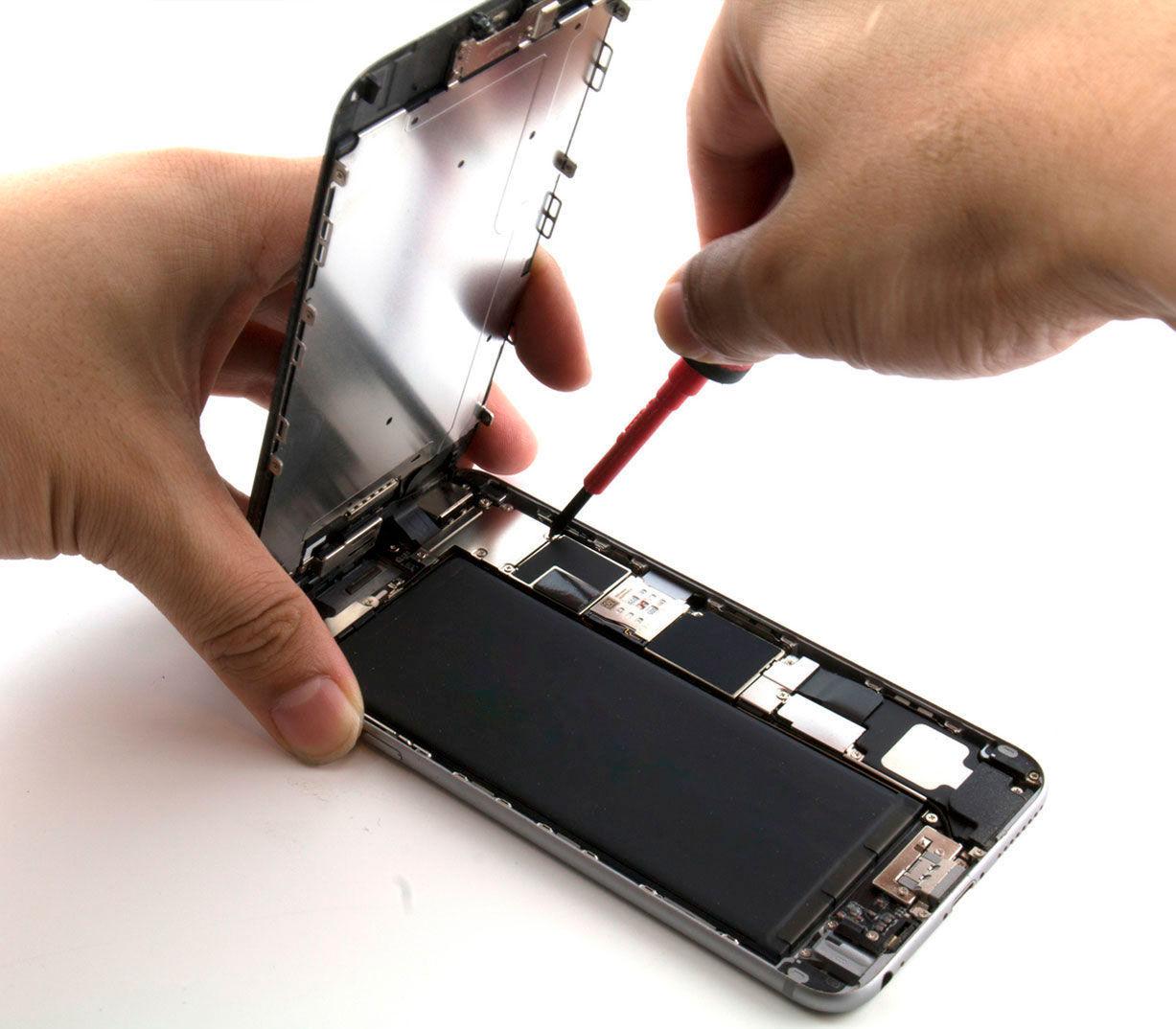 iPhone став найгіршим для ремонту смартфоном: рейтинг очолила Motorola0