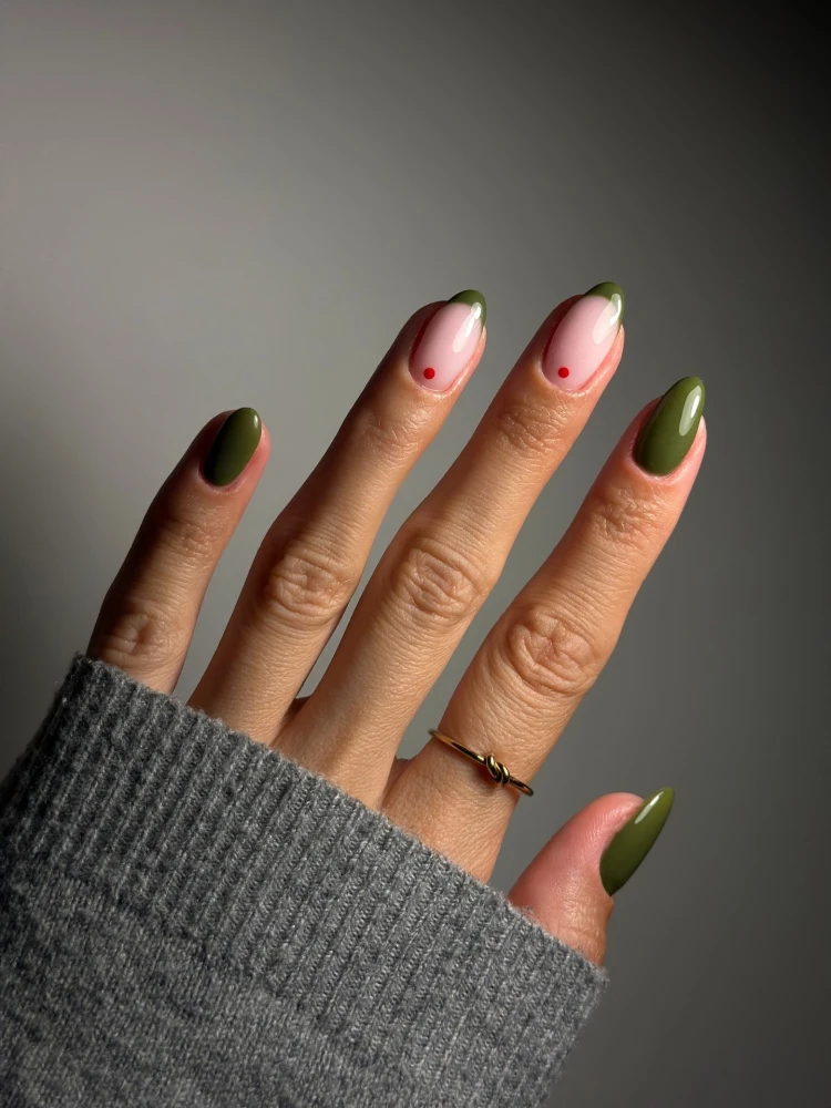 Матча, кола, коктейлі: який манікюр тобі підійде залежно від улюбленого напою5