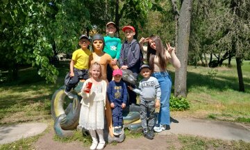 Взяли 9 дітей, щоб не розлучати братів і сестер: історія української родини1
