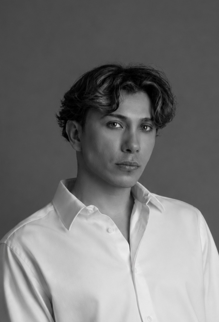 За лаштунками літньої обкладинки Marie Claire: як створювалася ніжна фешн-історія про сестринство1