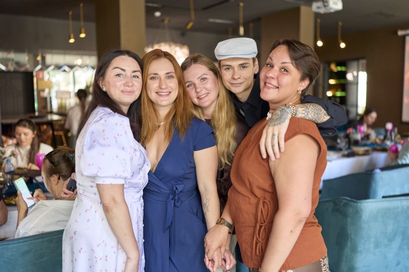 Київський кінобранч: кулінарна подорож світом шеф-кухаря 35 Кулінарна мандрівка, натхненна легендарним шеф-кухарем. У Києві відбувся кінобранч до виходу стрічки13