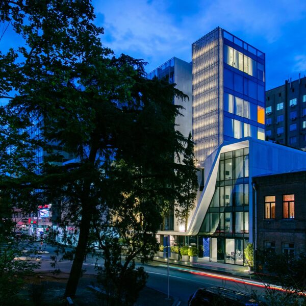 GroveDesignHotel запрошує дорослих у світ інноваційних ігор