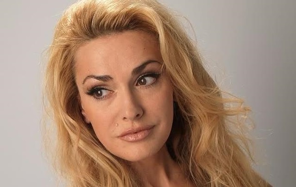 Сумська показала фігуру у відвертому вбранні 4 Ольга Сумська вразила шанувальників відвертим фото1