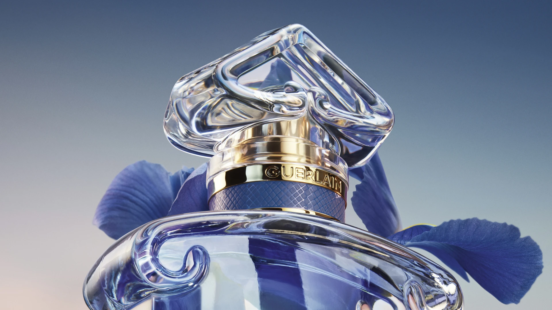Магія blue hour: новий аромат L’Heure Bleue від Guerlain0