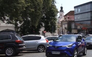 Українцям доведеться заплатити за власне авто: які машини потрапили під податок2