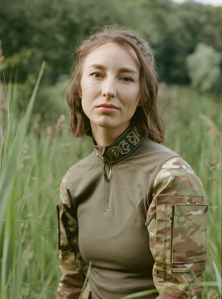 Тисячолітній оберіг на бойовій сорочці: «Землячки» та Etnodim запустили збір на 100 комплектів жіночої військової форми8
