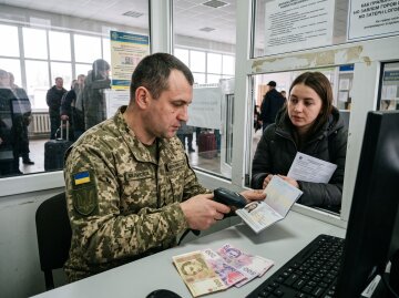 Схема переправлення ухилянтів до Словаччини коштувала $32 тисячі 5 Переправлення військових до Словаччини за $32 тисячі: на Закарпатті викрили схему1