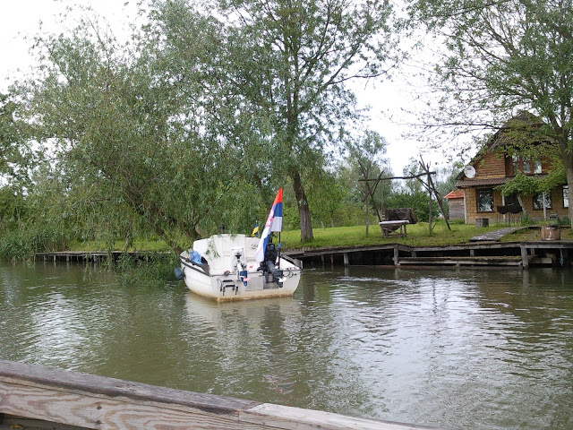 Від Дунаю до Прип'яті. Неймовірна подорож серба Володі Паповича водними шляхами України | Mandry6
