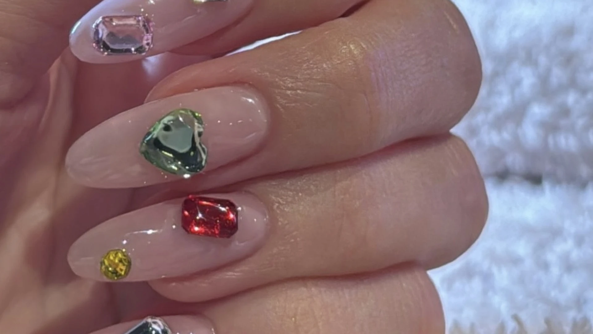 Цей манікюр Кайлі Дженнер — один із головних nail-трендів осені 2026 року0