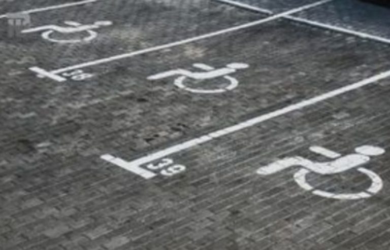 Паркування на місцях для інвалідів: штраф до 1700 гривень 4