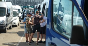 Молдова посилює контроль: без техогляду авто на кордон не пустять 4 Молдова не пропустить авто без техогляду: які документи перевіряють на кордоні1