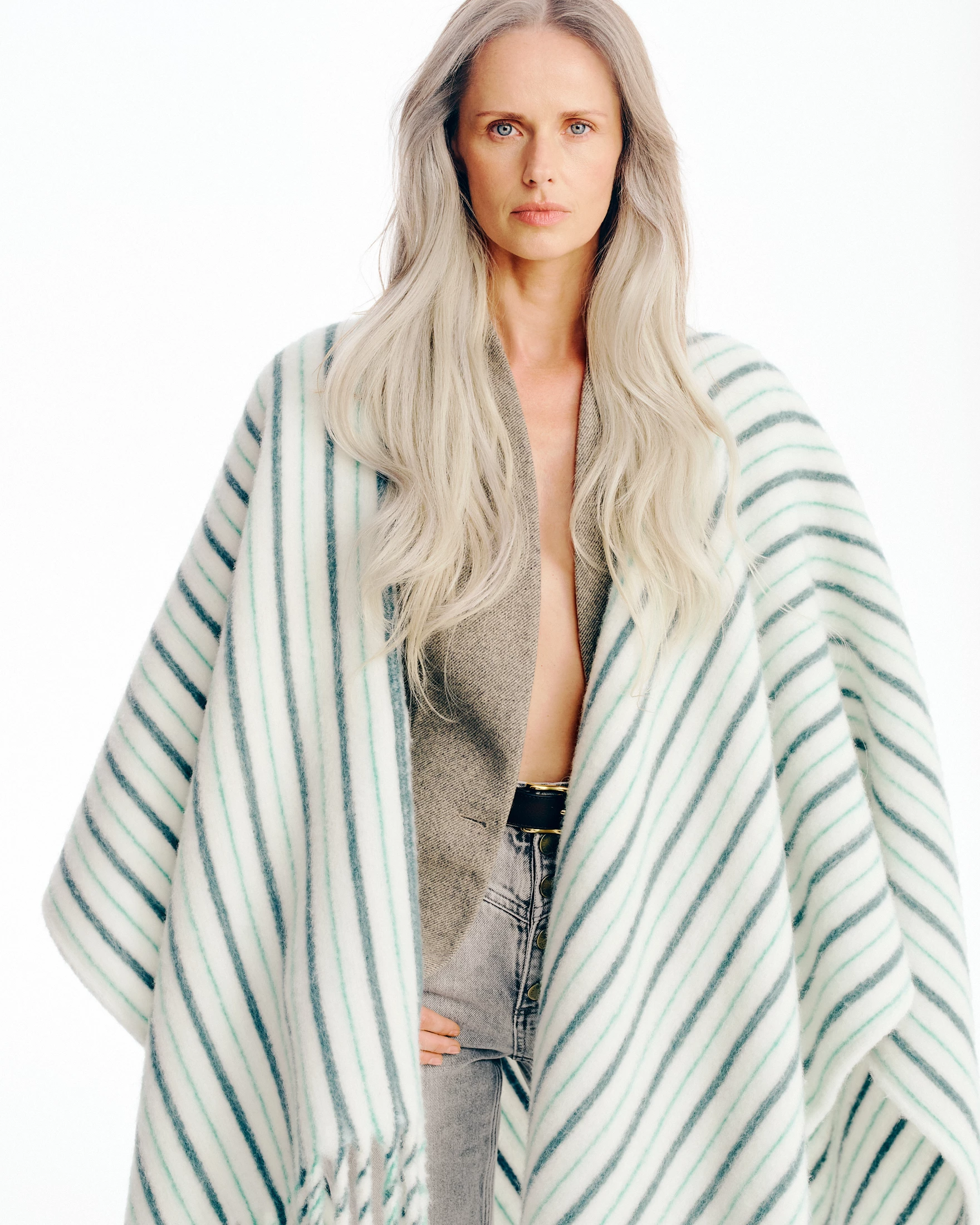 Та невдовзі прийде осінь: нова міжсезонна колекція the COAT by Katya Silchenko5