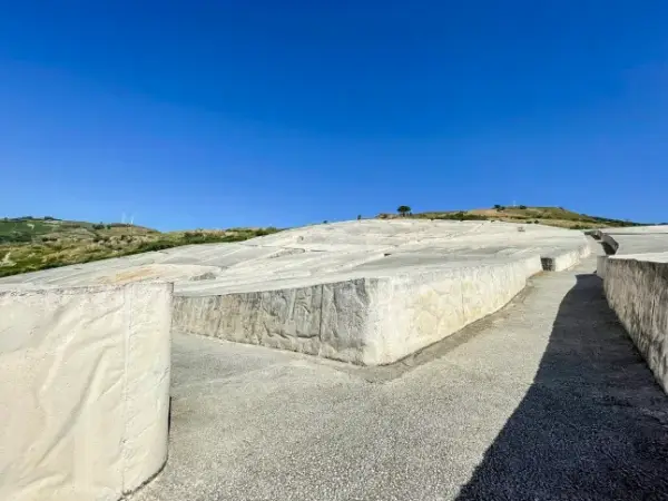 Італія, Сицилія, Гібелліна, Cretto di Burri. (Фото: Джованні Мерегетті/UCG/Universal Images Group через Getty Images)