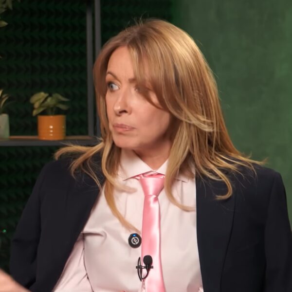 Олена Кравець приголомшила зміною іміджу: “Назад в мої роки”