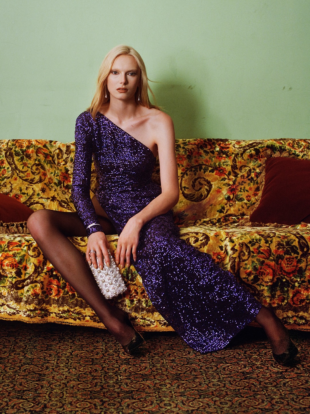 Кейт Мосс співає голосом Кріса Айзека у новому кампейні Gucci Primavera1