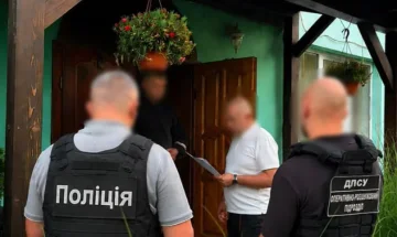 Схема переправлення ухилянтів до Словаччини коштувала $32 тисячі 6 Переправлення військових до Словаччини за $32 тисячі: на Закарпатті викрили схему2