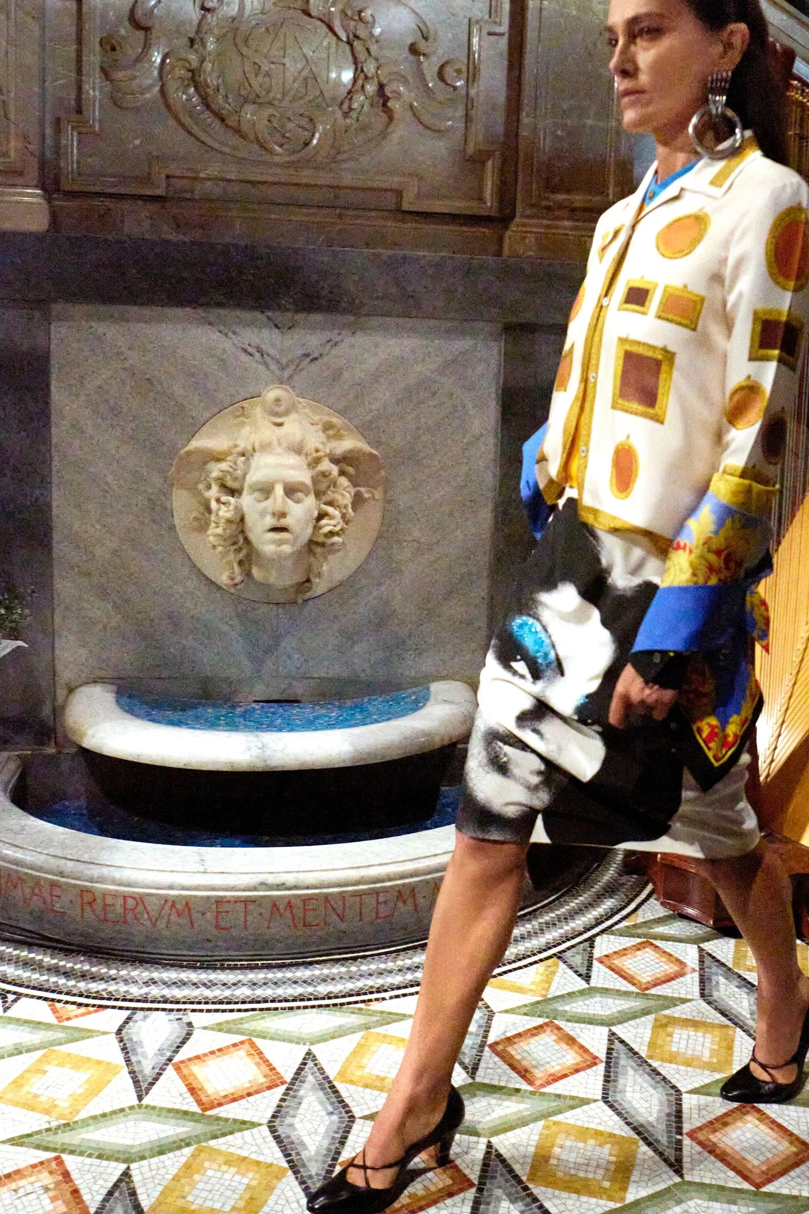 Versace6