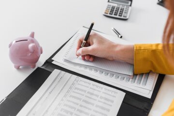 Як космічна кон'юнкція обіцяє трьом знакам Зодіаку фінансове процвітання 6 Гроші потечуть рікою: рідкісний союз Сонця й Сатурна відкриє фінансовий потік трьом знакам Зодіаку2
