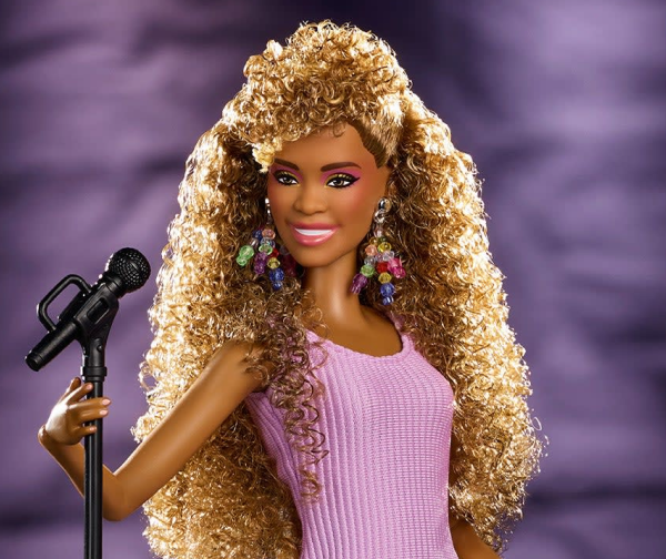 Mattel створили колекційну ляльку Барбі на честь Вітні Г’юстон